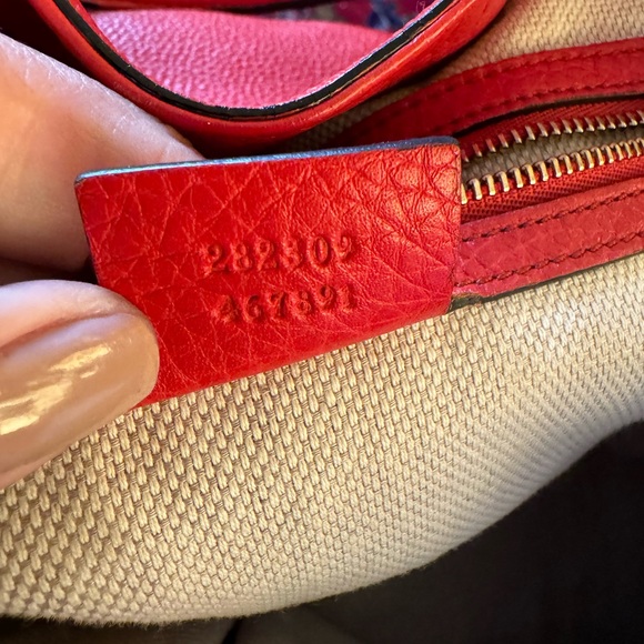 Excellent Conditions Authentic GUCCI Red/ Orange Leather Soho Tote Hand Bag - Picture 12 of 16